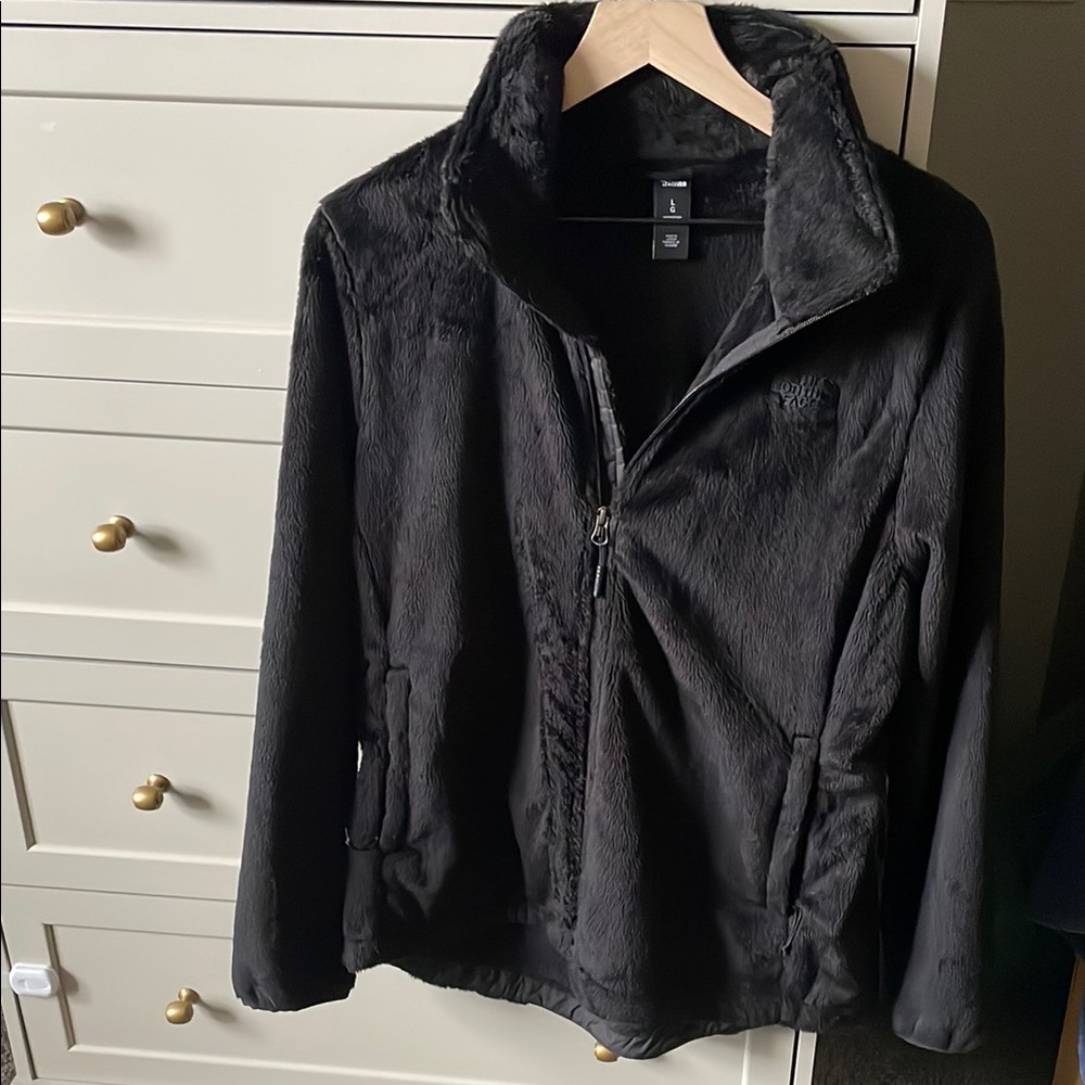 Women’s North Face Black Fleece Jacket